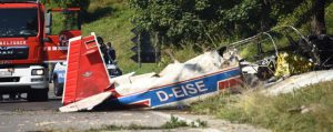 Schianto e fiamme velivolo