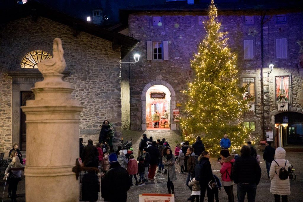 gromo casa babbo natale gromo casa babbo natale