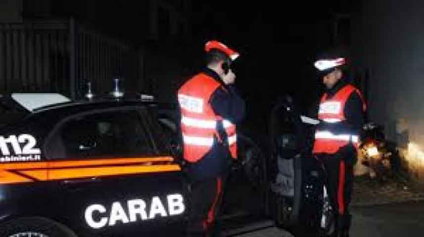 Carabinieri notte Carabinieri notte
