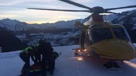 Carabinieri neve soccorso.jpg