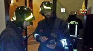 Vigili del fuoco monossido