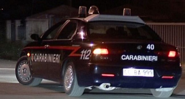 Carabinieri auto notte Carabinieri auto notte