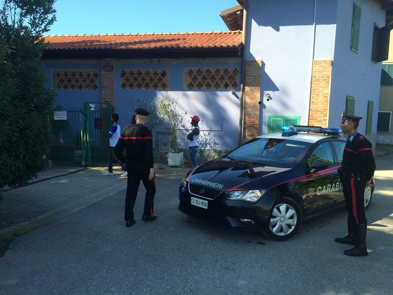 Carabinieri fontanella