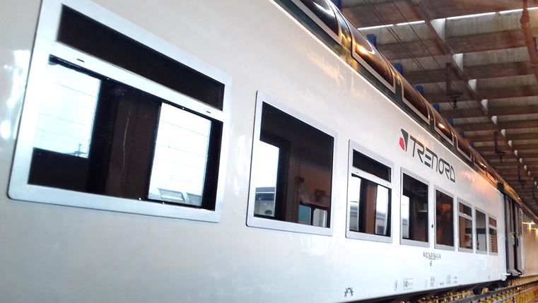 trenord investimenti carrozze