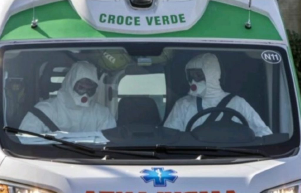coronavirus croce verde coronavirus croce verde