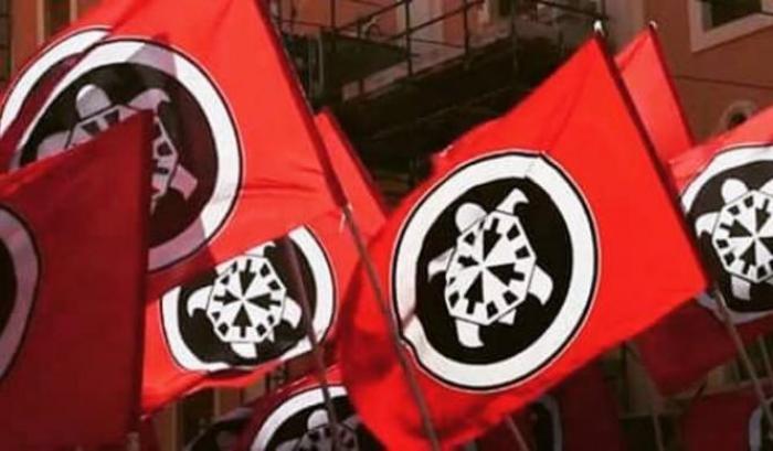 00051E8A bandiere di casapound 00051E8A bandiere di casapound