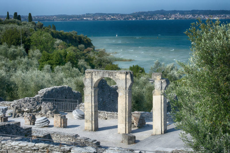 sirmione catullo pic 1024x684 1 scaled sirmione catullo pic 1024x684 1 scaled