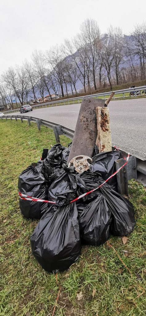 sporcizia sporcizia
