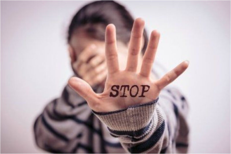 VIOLENZA 1 scaled VIOLENZA 1 scaled