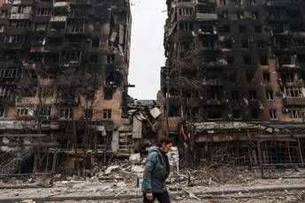 Negoziati Russia Ucraina Cremlino Colloqui Istanbul costruttivi. Nuovo attacco su Odessa