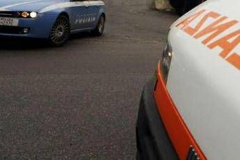 Milano precipita dal secondo piano di un hotel grave una 30enne Milano precipita dal secondo piano di un hotel grave una 30enne
