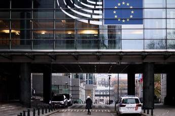 Parlamento Europeo invita i Paesi Ue a riconoscere la Palestina approvata risoluzione