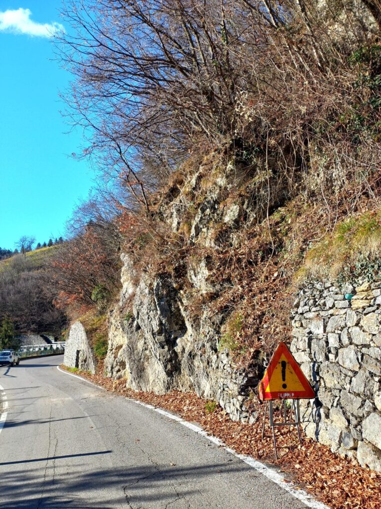 caduta massi lozio caduta massi lozio