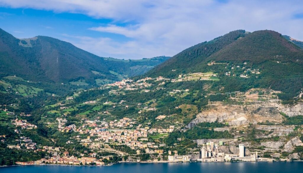 tavernola iseo