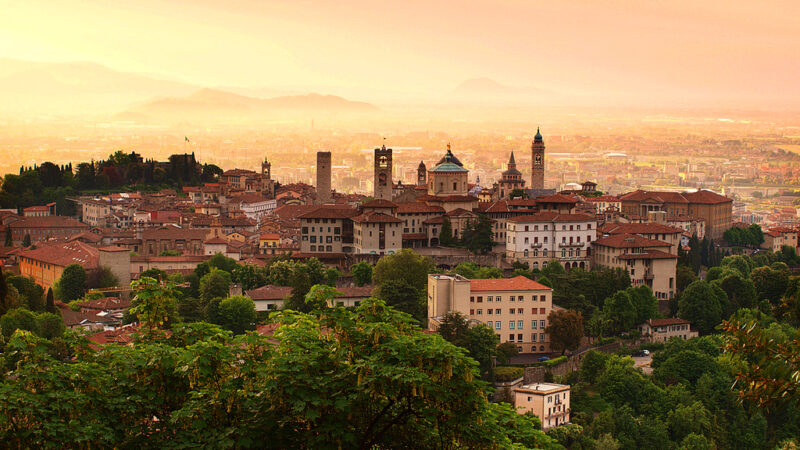 Sunrise at Bergamo old town Lombardy Italy scaled Sunrise at Bergamo old town Lombardy Italy scaled