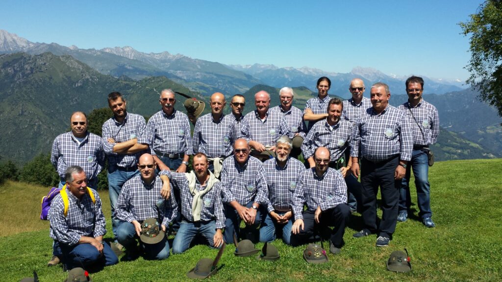 Il Coro Penne Nere di Alme’ canta a Moio de’ Calvi, nel ricordo di Nikolajewka