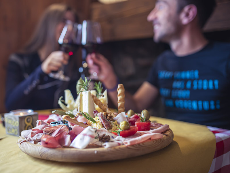 Montagna di gusto ph. Filippo Rivetti Dal 28 aprile, torna la seconda Edizione di Montagna di Gusto, rassegna enogastronomica della ValSeriana
