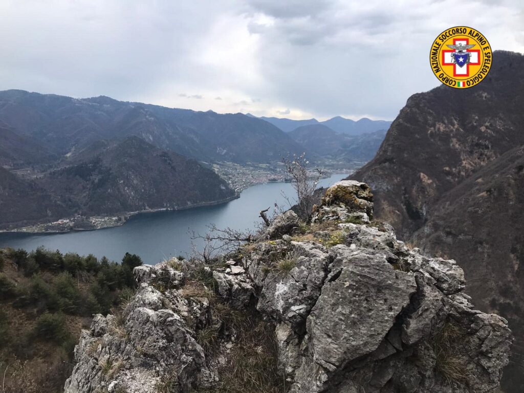 Monte Censo: donna si infortuna durante un'escursione