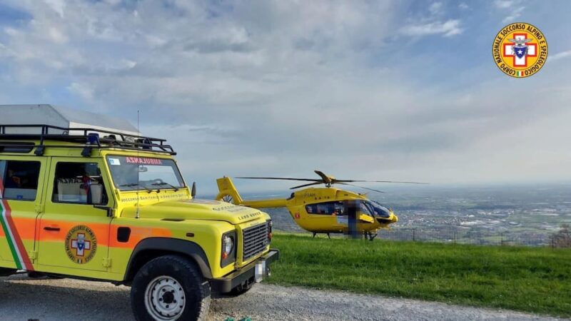 Cade da cavallo, 53enne trasportato in ospedale