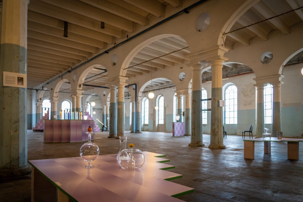 Dieci donne designer Spazio Fase 1 10 giorni all'insegna dell'ARTE in tutte le sue forme per BGBS2023