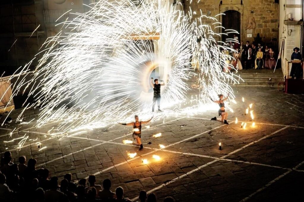 Lux Arcana Ad Ardesio torna il Festival degli artisti di strada «Come d’Incanto»