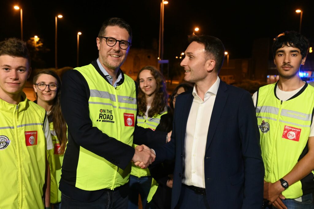 Nicola Molteni e Alessandro Invernici Lotta agli incidenti stradali, dal Viminale “On the Road” con ragazzi e Polizia il Sottosegretario all’Interno