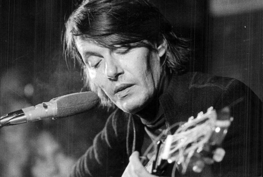 DE ANDRÉ, MUSICA E POESIA: A BERGAMO SUL PALCO I SUOI MUSICISTI