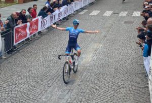 Simone Gualdi vince a San Damiano d’Asti e ora vola in azzurro