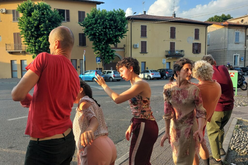 Sulla Soglia Montello ph. Zeno Schivardi 2 Percorso di rivitalizzazione dei territori urbani attraverso l’arte della danza contemporanea