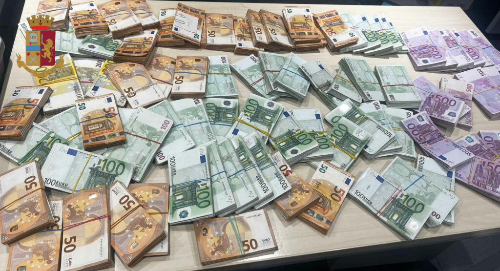 denaro sequestrto denaro sequestrto
