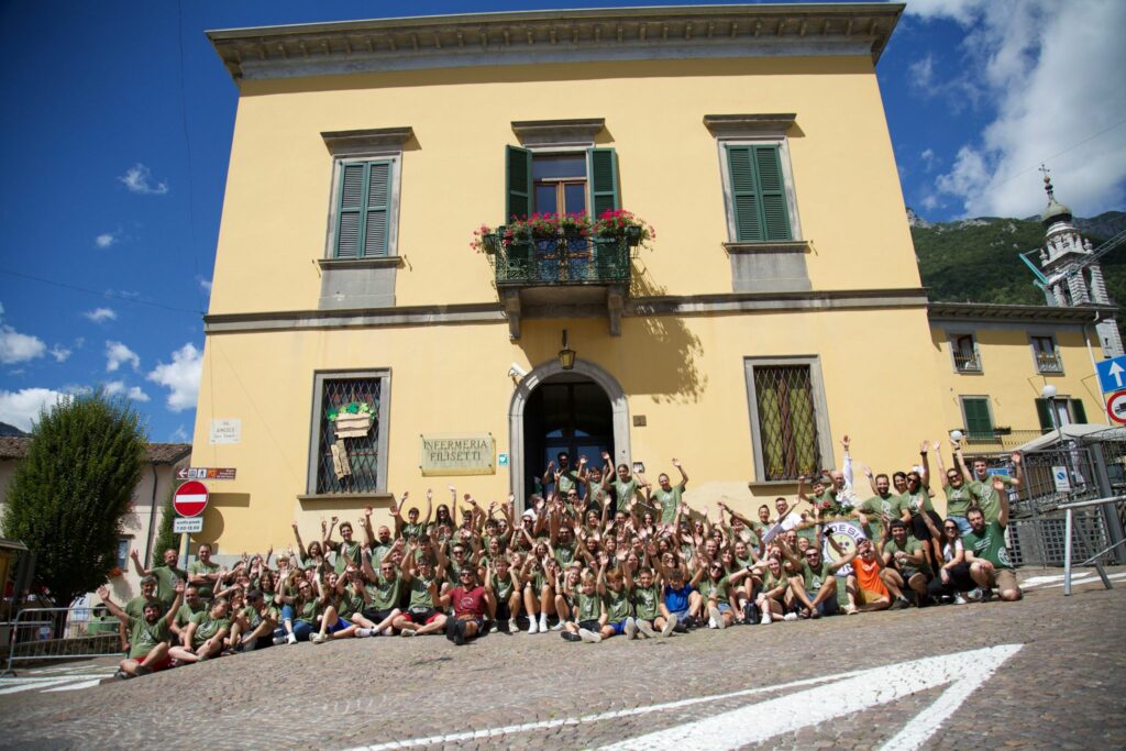 Ardesio DiVino 2023 volontari Successo per Ardesio DiVino: tanti visitatori e partecipanti