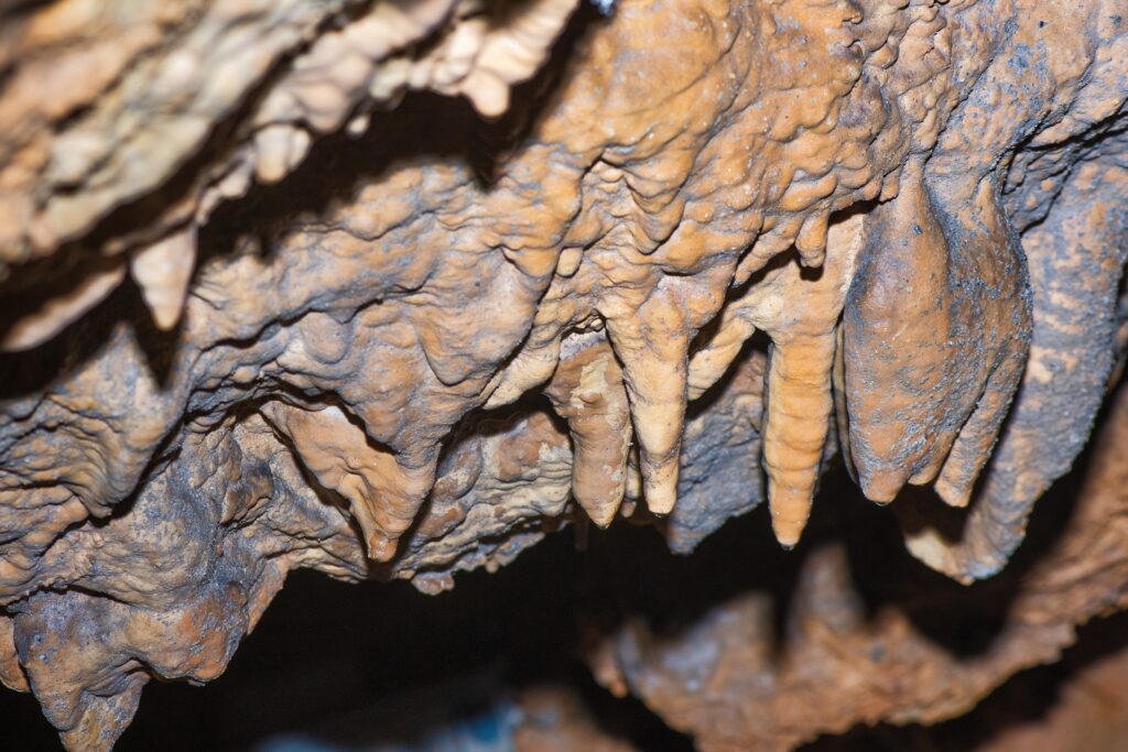 GROTTE VAL BREMBANA 1 In viaggio tra le miniere e le profondità delle Valli bergamasche e bresciane