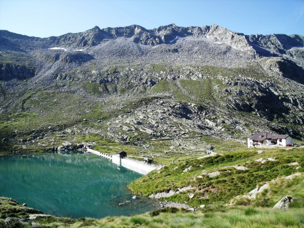 Rifugio Gnutti Rifugio Gnutti