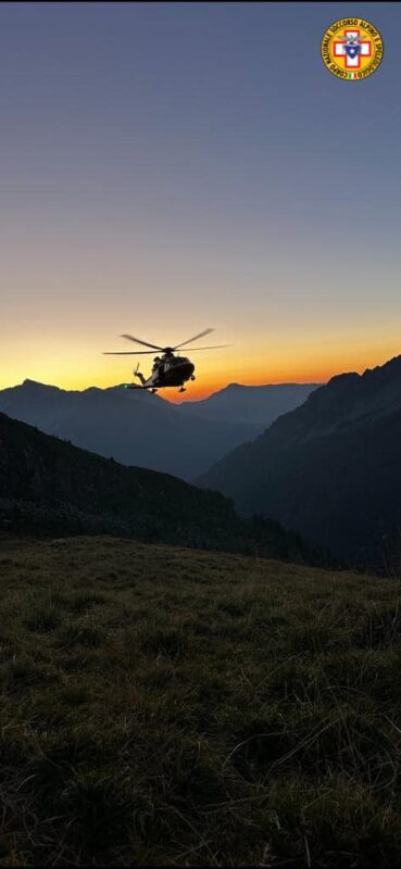 Soccorso alpino salva ragazzo disperso in montagna