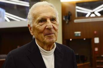 Garattini smonta il digiuno Conta quanto si mangia non quando. Il no al vino Garattini smonta il digiuno Conta quanto si mangia non quando. Il no al vino