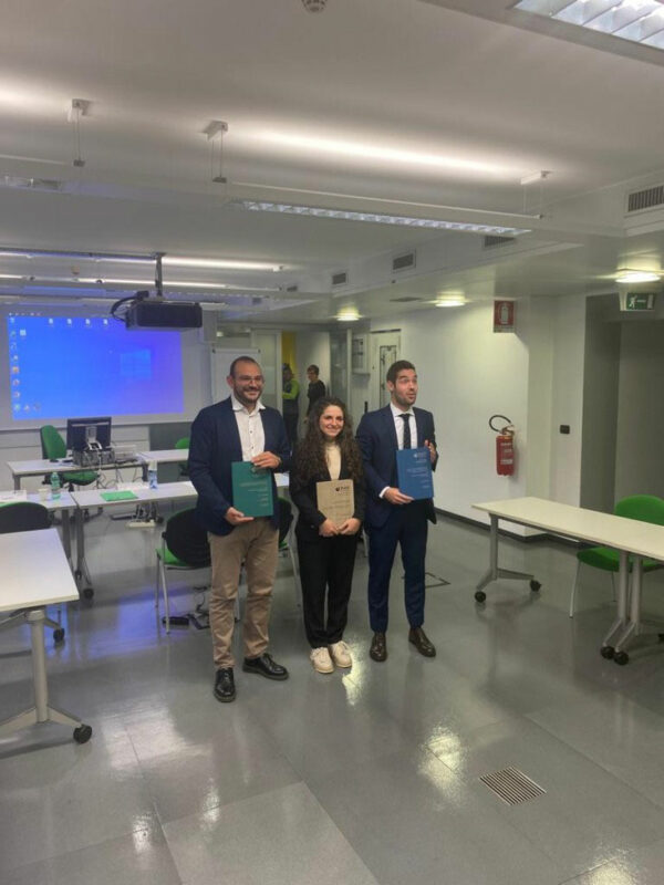26 Comunicato stampa Primi 3 diplomati del polo formativo Valcamonica 2 scaled Primi 3 medici diplomati del Polo Formativo Valcamonica