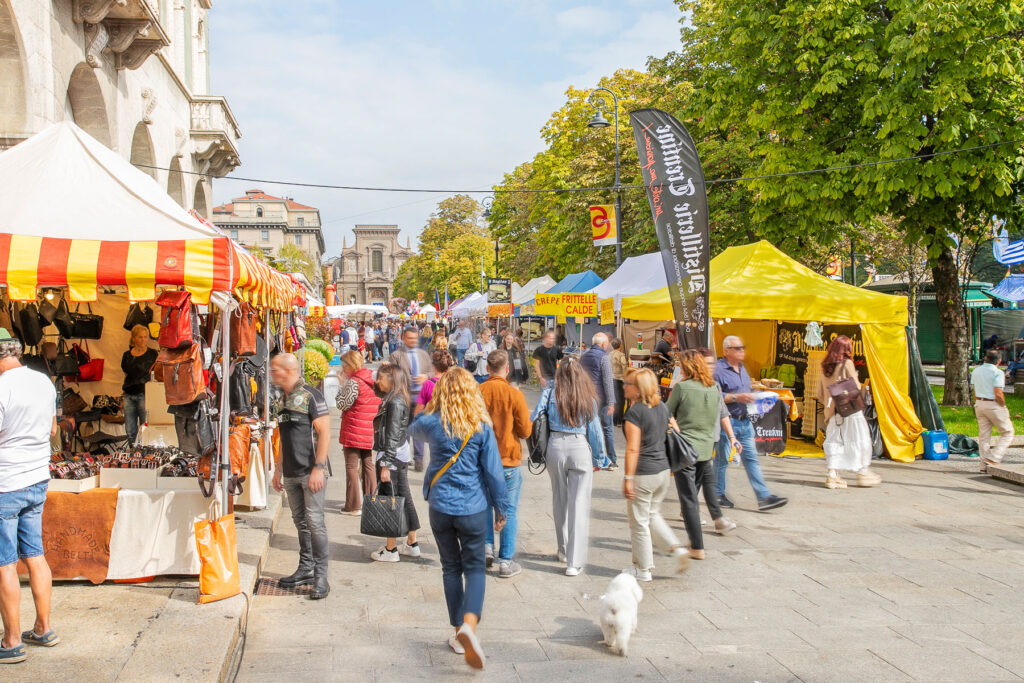 Mercatanti 14 10 2023 3 Mercatanti in Fiera, 21^ edizione: oltre 100 mila persone in 4 giorni