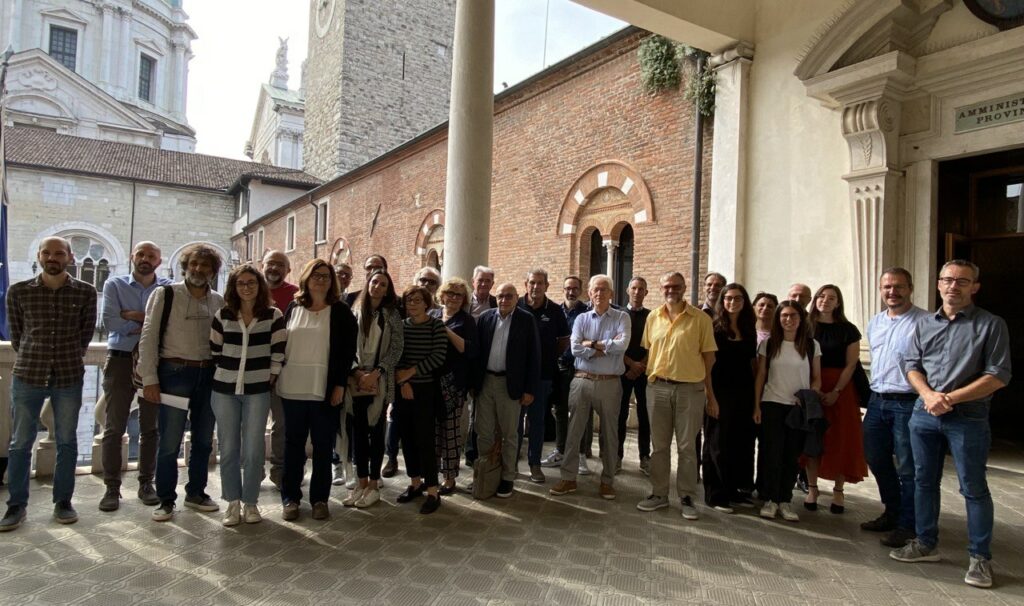 RETE BRESCIANA DEL SERVIZIO CIVILE 1 SIGLATO IL PROTOCOLLO D’INTESA PER LA COSTITUZIONE DELLA RETE BRESCIANA DEL SERVIZIO CIVILE