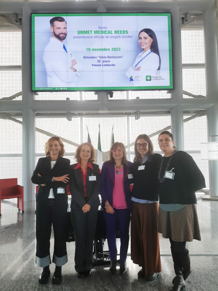 Progetto Kleefstra da sx Maria Iascone Orsola Rizzardi Mariella Priano Laura Pezzoli Valentina Massa ASST Papa Giovanni XXIII partecipa a due progetti vincitori del bando FRRB