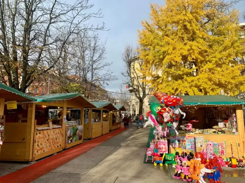 villaggio di natale in piazzale alpini 709511.large scaled La 15^ edizione del Villaggio di Natale in Piazzale degli Alpini dal 17 novembre al 26 dicembre
