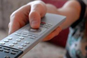 Ascolti tv 11 maggio vince Ulisse su Rai1 con 174 I Cesaroni al 145