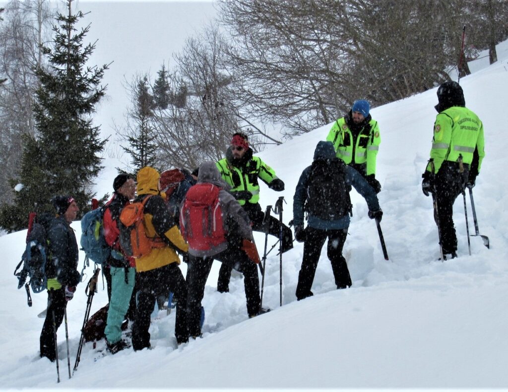 IN MONTAGNA D'INVERNO, TORNA “SICURI CON LA NEVE”