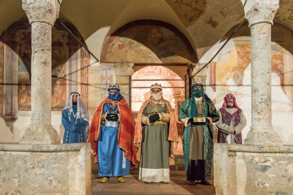 re magi casnigo RIVIVE A CASNIGO L'ANTICA TRADIZIONE DEI RE MAGI