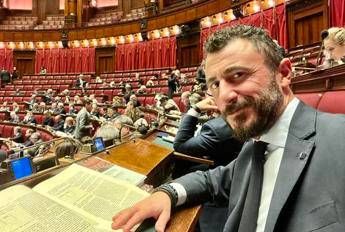 Emanuele Pozzolo espulso dal gruppo di Fratelli dItalia alla Camera