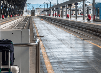 Metteva pietre sui binari arrestato 20enne nel Bolognese Metteva pietre sui binari arrestato 20enne nel Bolognese