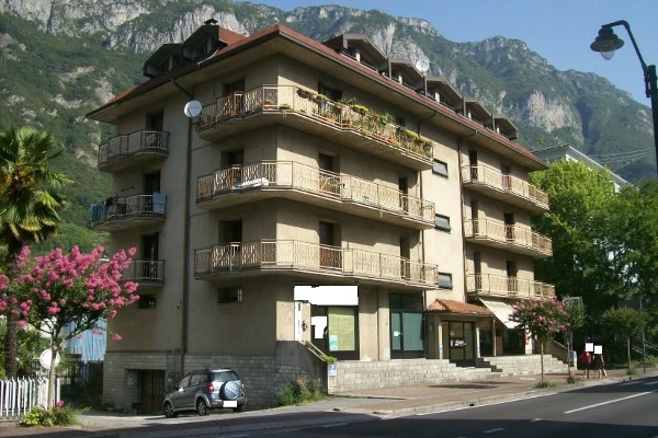 via roccole via roccole