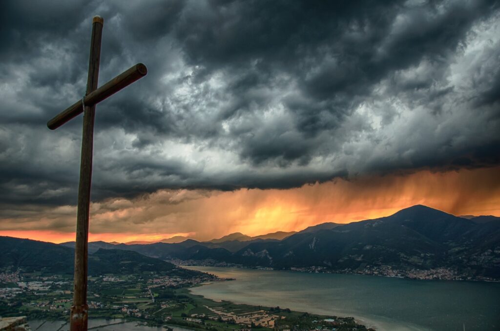 tenebre tenebre