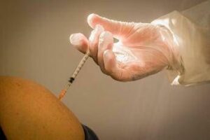 Vaccini Falcone Simit Evitano antibiotici inutili in 50 75 casi di infezione da Rsv Vaccini Falcone Simit Evitano antibiotici inutili in 50 75 casi di infezione da Rsv