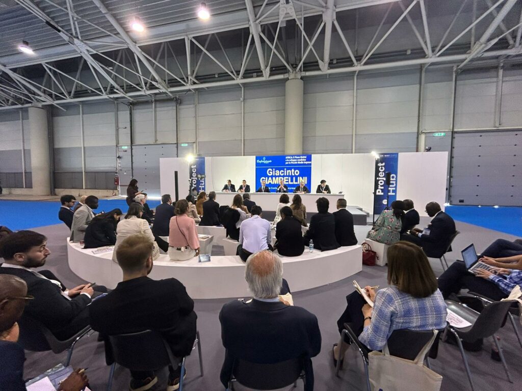 Confartigianato a CoDeWay Expo. PMI modello per sviluppo economico e sociale in Africa Confartigianato a CoDeWay Expo. PMI modello per sviluppo economico e sociale in Africa