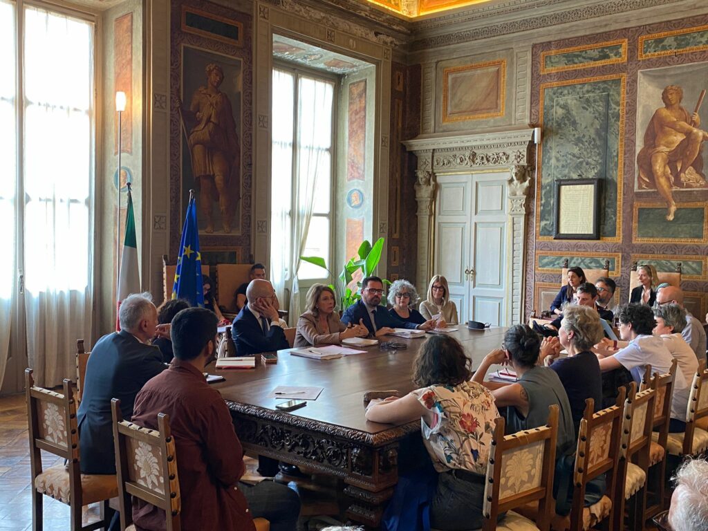 ACCOGLIENZA MIGRANTI CONFERMATA LA SINERGIA INTERISTITUZIONALE ACCOGLIENZA MIGRANTI - CONFERMATA LA SINERGIA INTERISTITUZIONALE